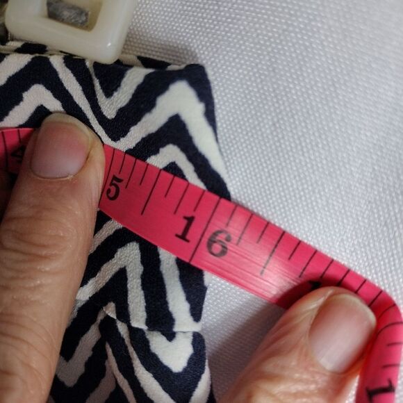 Ann Taylor shorts - Picture 5 of 5